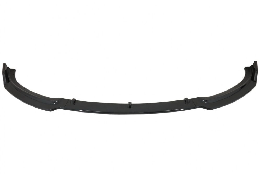 Priekinio bamperio pažeminimas BMW 3 F30 / F31 standartiniui bamperiui Piano Black