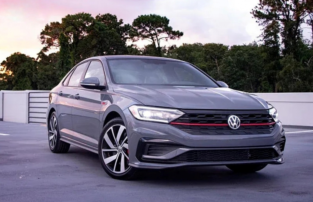 Priekinis bamperis su grotelėmis VW Jetta Mk7 (2019-2021) GLI dizainas - Image 7
