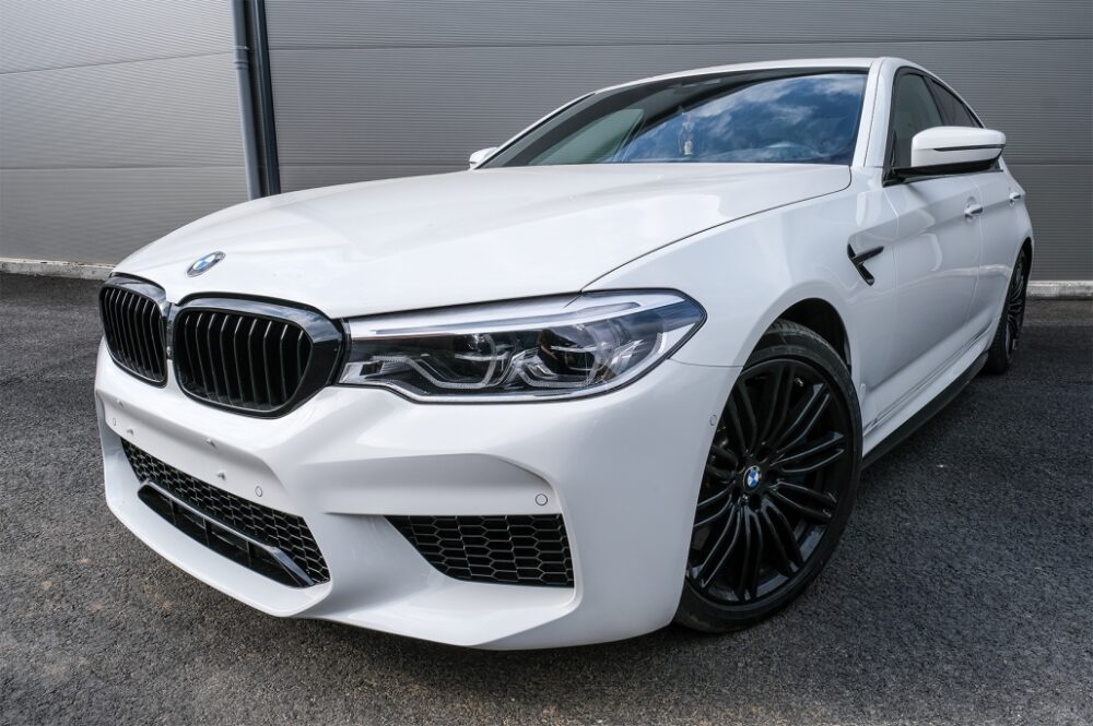 Bamperių komplektas BMW 5 G30 (Pre-LCI) M5 Design su PDC - Image 9
