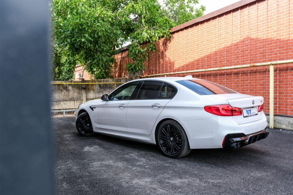 Bamperių komplektas BMW 5 G30 (Pre-LCI) M5 Design su PDC - Image 10