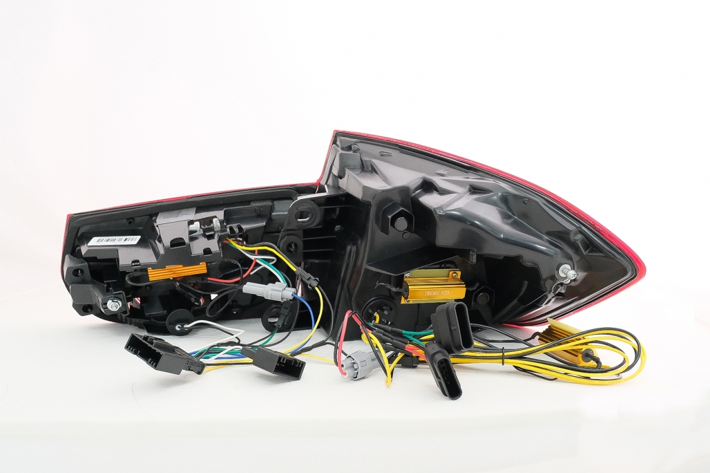 LED galiniai žibintai BMW 3 F30 Raudoni - Image 6