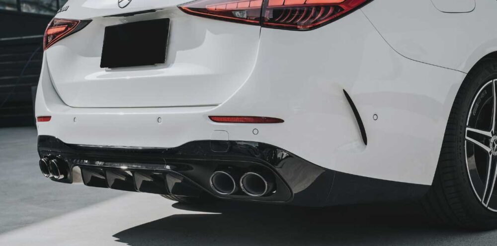 ABS mountings and stainless steel exhaust coversNote:This spoiler set is NOT an original Mercedes Benz item